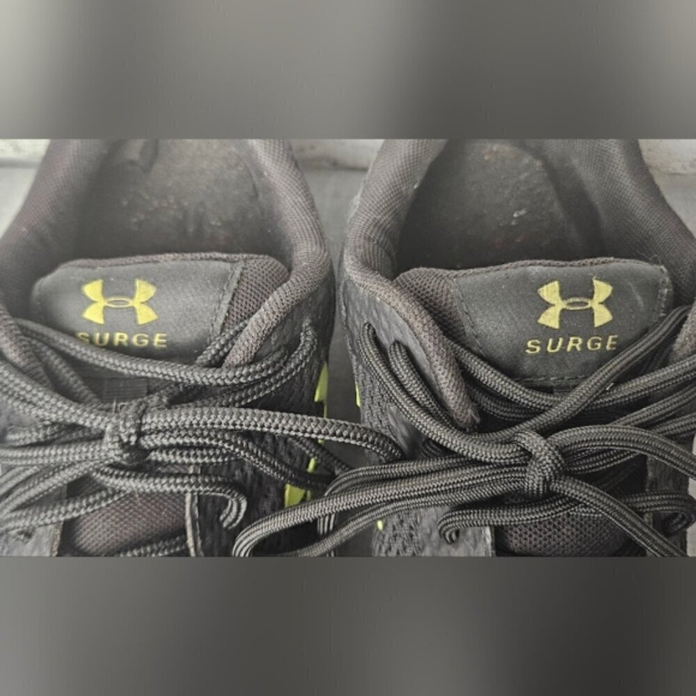 Under Armour Surge 2 Running Shoes Mens 10 Black Green 3022595 003 - Picture 9 of 10